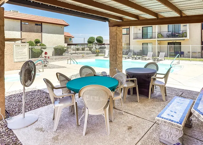 Water & Mtn-view Gem W/ Patio In Havasu Holiday home Lake Havasu City