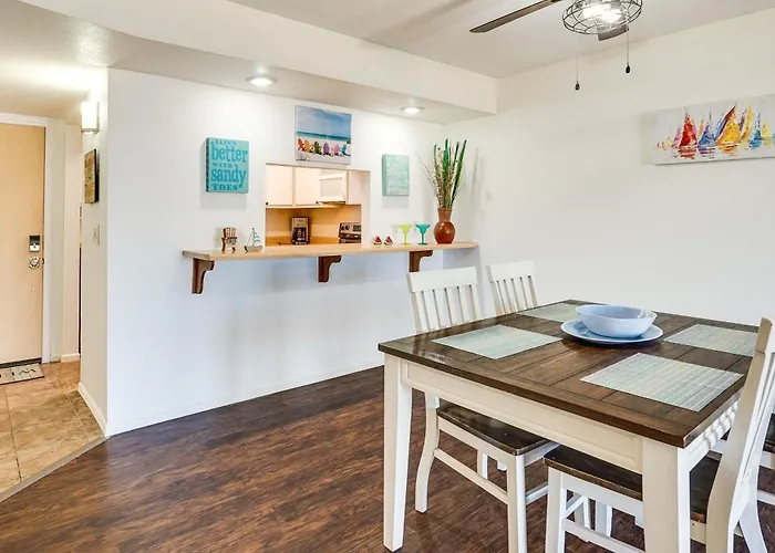 Water & Mtn-view Gem W/ Patio In Havasu * Lake Havasu City